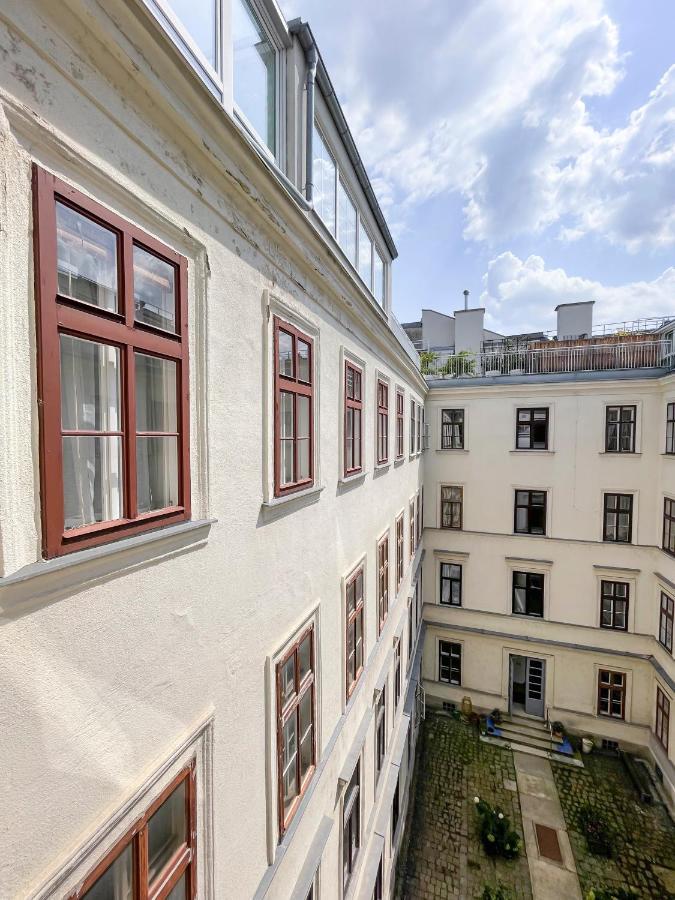 Die Fromme Hermine Відень Екстер'єр фото